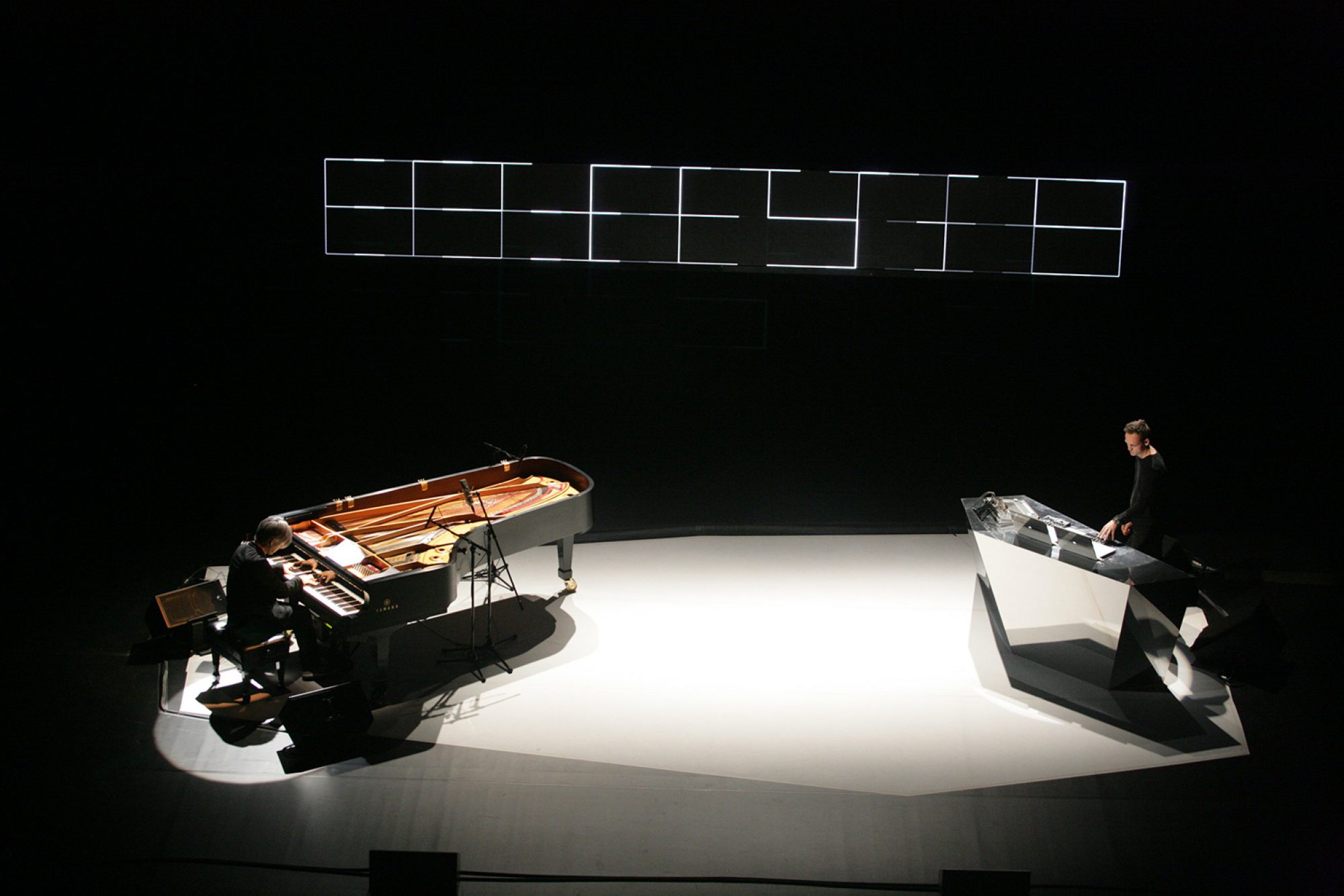 その他 Insen Alva Noto Ryuichi Sakamoto Insen by Alva Noto + Ryuichi Sakamoto (Album, Glitch): Reviews